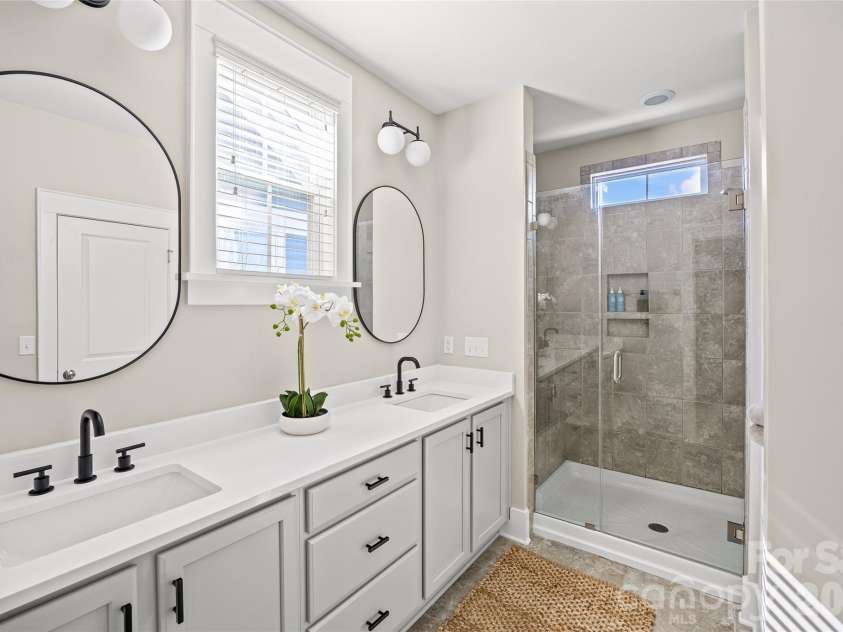 1531 Tippah Park Court, Charlotte, NC 28205.  MLS# CAR4364940, YatesRealty ID 15736. 