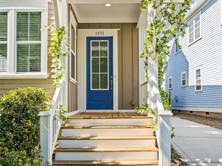 1531 Tippah Park Court, Charlotte, NC 28205.  MLS# CAR4364940, YatesRealty ID 15736. 
