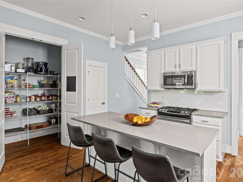 1531 Tippah Park Court, Charlotte, NC 28205.  MLS# CAR4364940, YatesRealty ID 15736. 