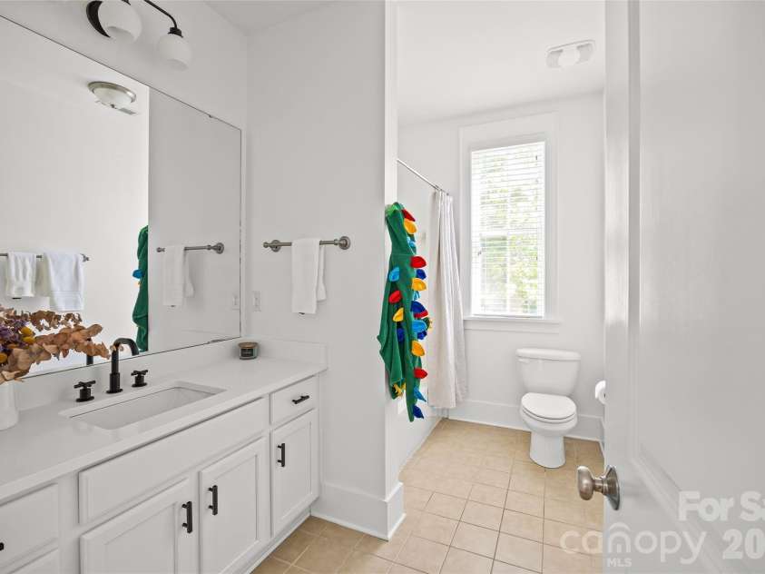 1531 Tippah Park Court, Charlotte, NC 28205.  MLS# CAR4364940, YatesRealty ID 15736. 