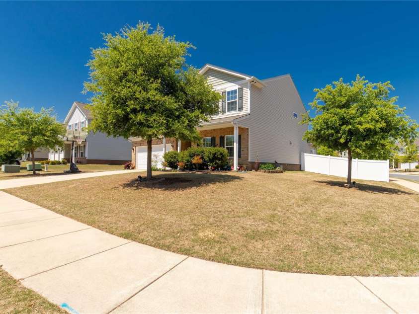 269 Keating Place Drive, Fort Mill, SC 29708.  MLS# CAR4245621, YatesRealty ID 15737. 