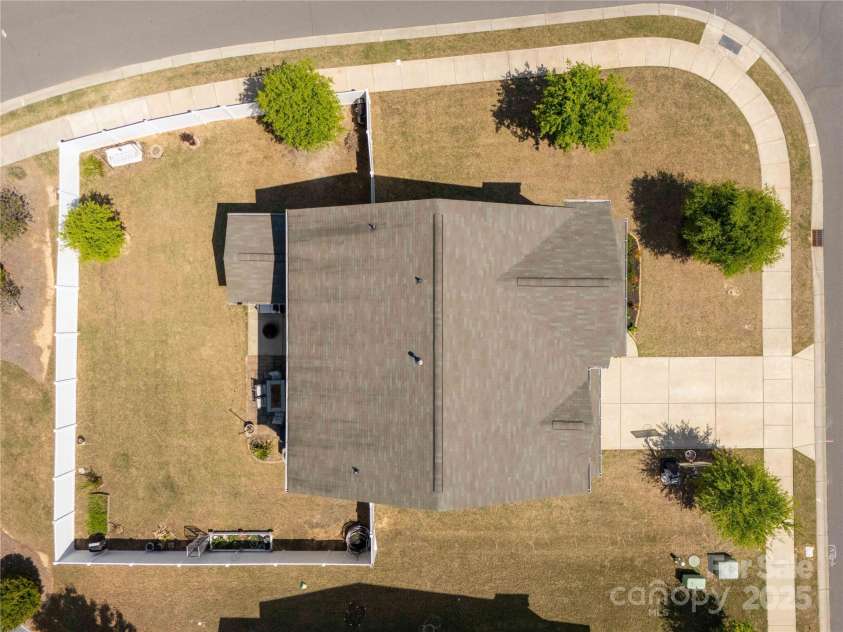269 Keating Place Drive, Fort Mill, SC 29708.  MLS# CAR4245621, YatesRealty ID 15737. 