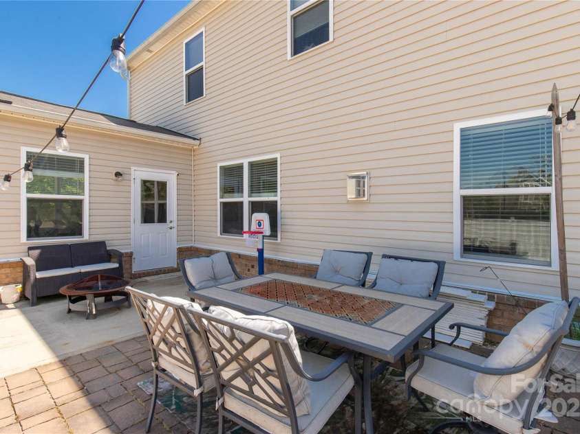 269 Keating Place Drive, Fort Mill, SC 29708.  MLS# CAR4245621, YatesRealty ID 15737. 