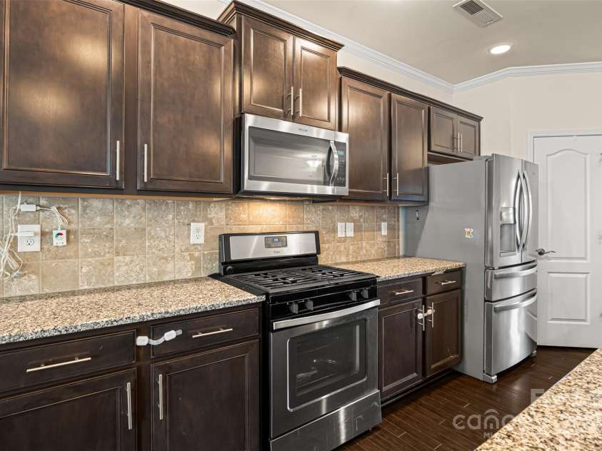 269 Keating Place Drive, Fort Mill, SC 29708.  MLS# CAR4245621, YatesRealty ID 15737. 