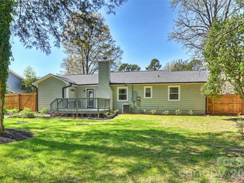 3724 Cobbleridge Drive, Charlotte, NC 28215.  MLS# CAR4362889, YatesRealty ID 15737. Back Exterior
