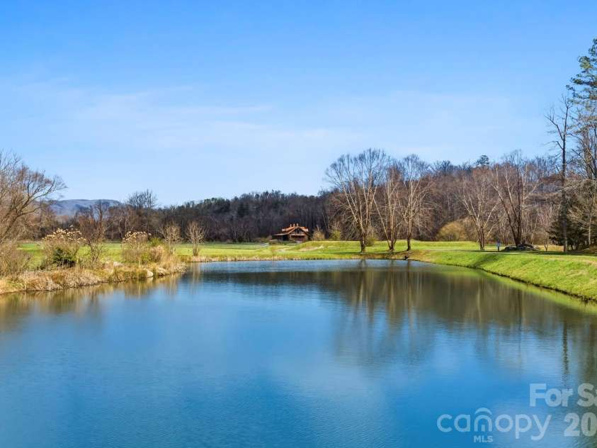 20 Waterford Lakes Drive, Fletcher, NC 28732.  MLS# CAR4361440, YatesRealty ID 15738. 