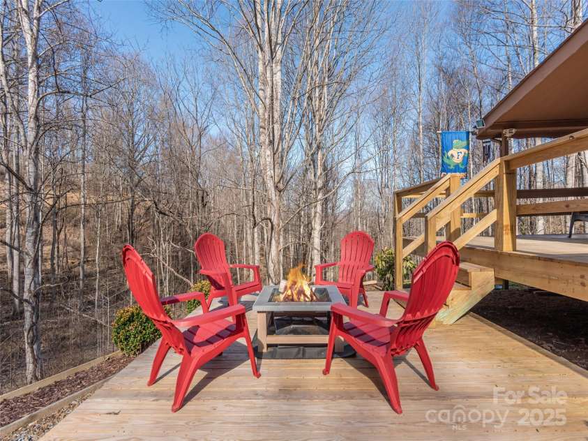 774 Mountain Lake Drive, Waynesville, NC 28785.  MLS# CAR4228544, YatesRealty ID 15738. 