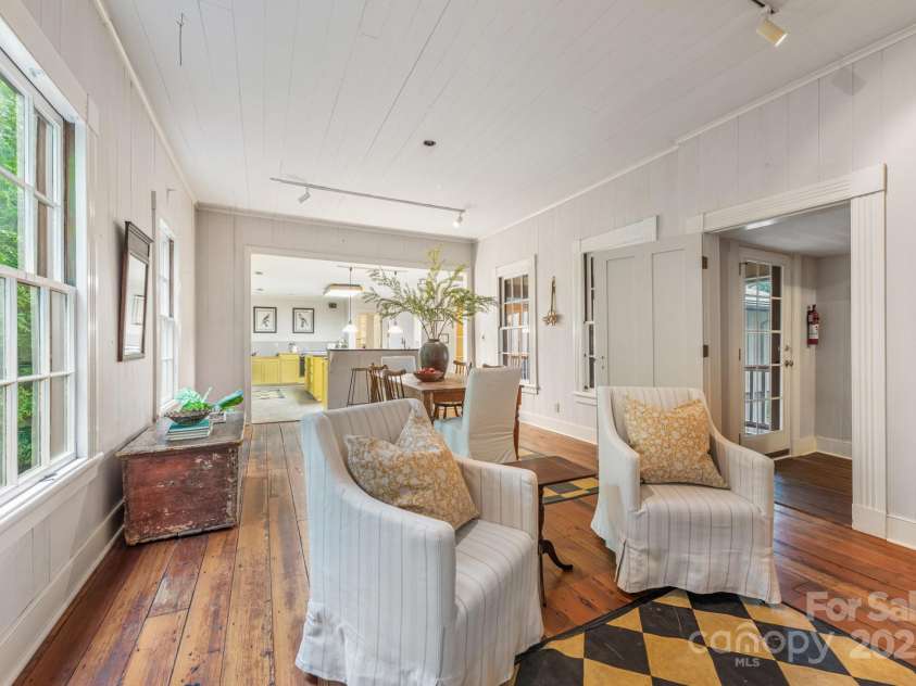 1120 College Street, Mount Pleasant, NC 28124.  MLS# CAR4258641, YatesRealty ID 15739. 