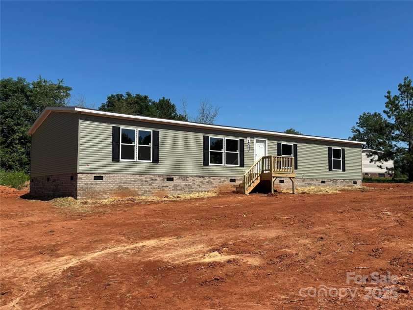 264 Fairchase Circle, Stony Point, NC 28678.  MLS# CAR4278431, YatesRealty ID 1574. 