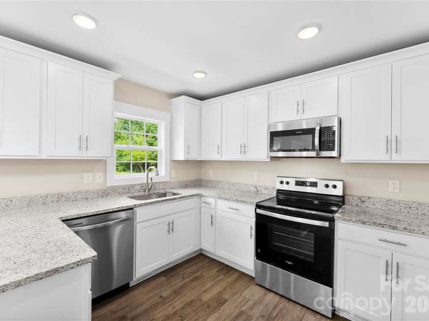 1511 Hollyleaf Avenue, Gastonia, NC 28052.  MLS# CAR4370488, YatesRealty ID 15741. 