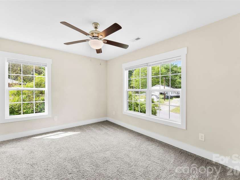 1511 Hollyleaf Avenue, Gastonia, NC 28052.  MLS# CAR4370488, YatesRealty ID 15741. 