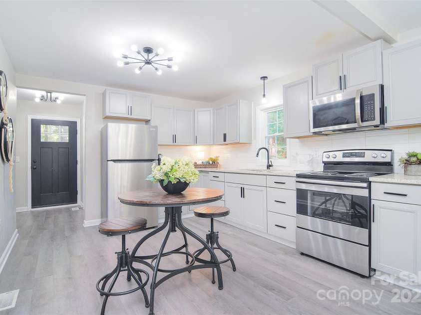 315 Kimmons Street, Landis, NC 28088.  MLS# CAR4248126, YatesRealty ID 15741. 