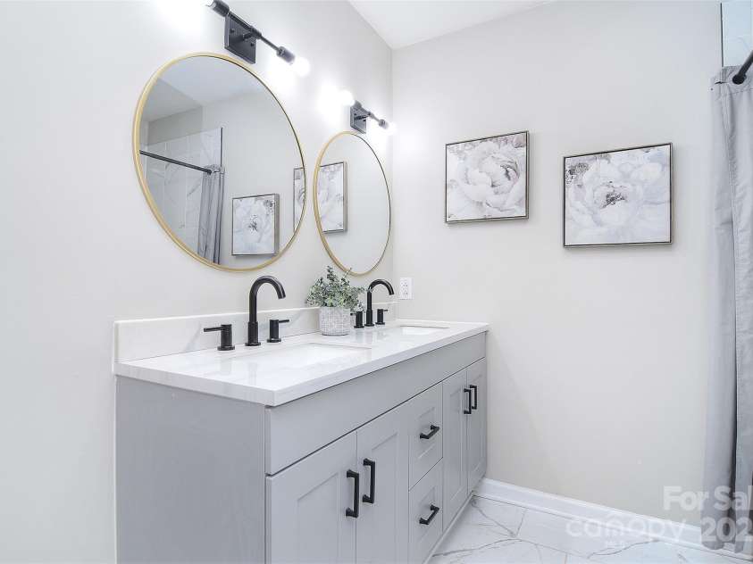 315 Kimmons Street, Landis, NC 28088.  MLS# CAR4248126, YatesRealty ID 15741. 