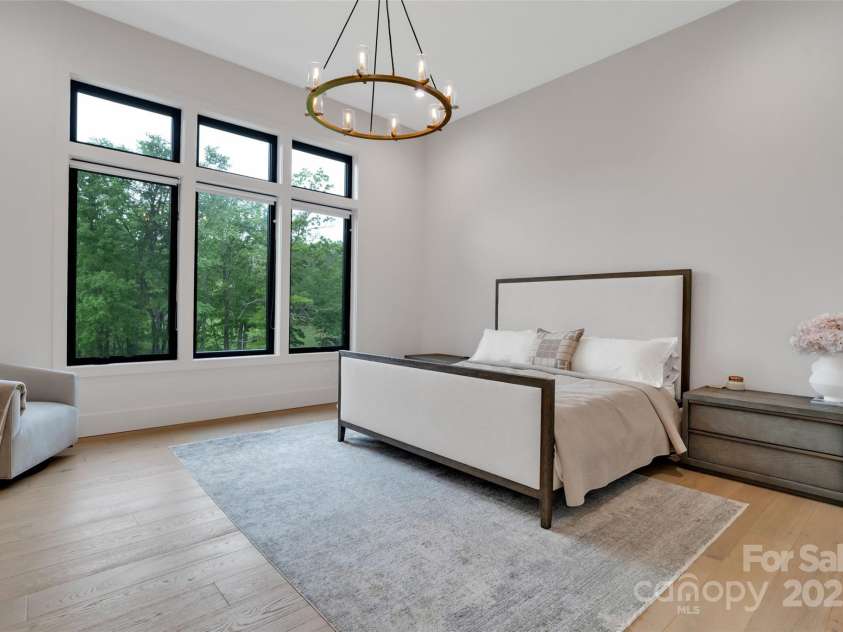 38 Thistle Lane, Fletcher, NC 28732.  MLS# CAR4264594, YatesRealty ID 15743. 