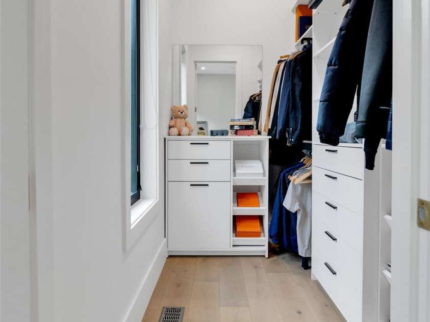 38 Thistle Lane, Fletcher, NC 28732.  MLS# CAR4264594, YatesRealty ID 15743. 