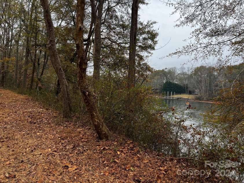 155A Lookout Dam Road, Statesville, NC 28625.  MLS# CAR4204073, YatesRealty ID 15744. 
