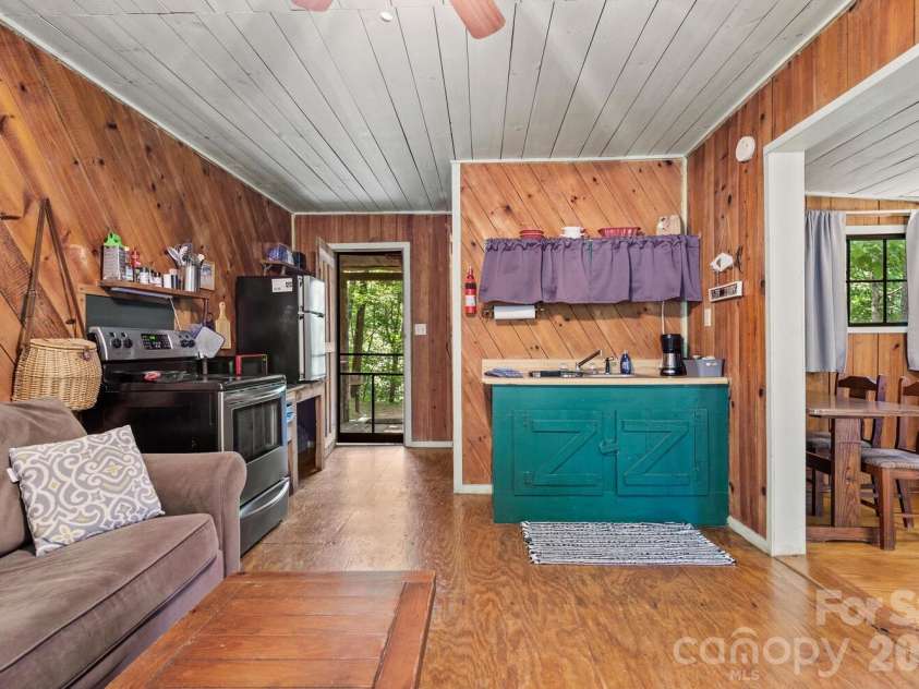 264 Rebel Drive, Hot Springs, NC 28743.  MLS# CAR4360663, YatesRealty ID 15745. 