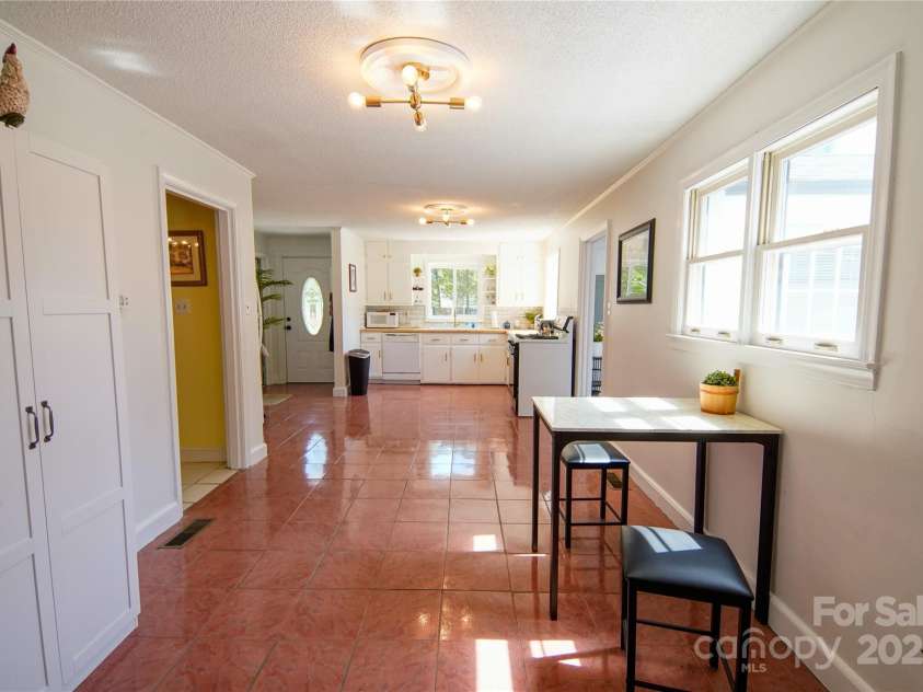 1081 Deas Street, Rock Hill, SC 29732.  MLS# CAR4247810, YatesRealty ID 15746. 