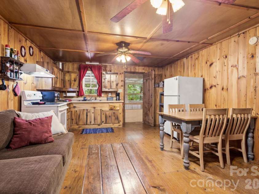 286 Rebel Drive, Hot Springs, NC 28743.  MLS# CAR4364820, YatesRealty ID 15746. 