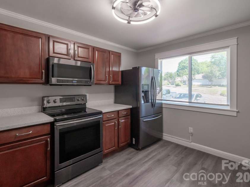 1465 Riverview Road, Rock Hill, SC 29732.  MLS# CAR4371709, YatesRealty ID 15747. 