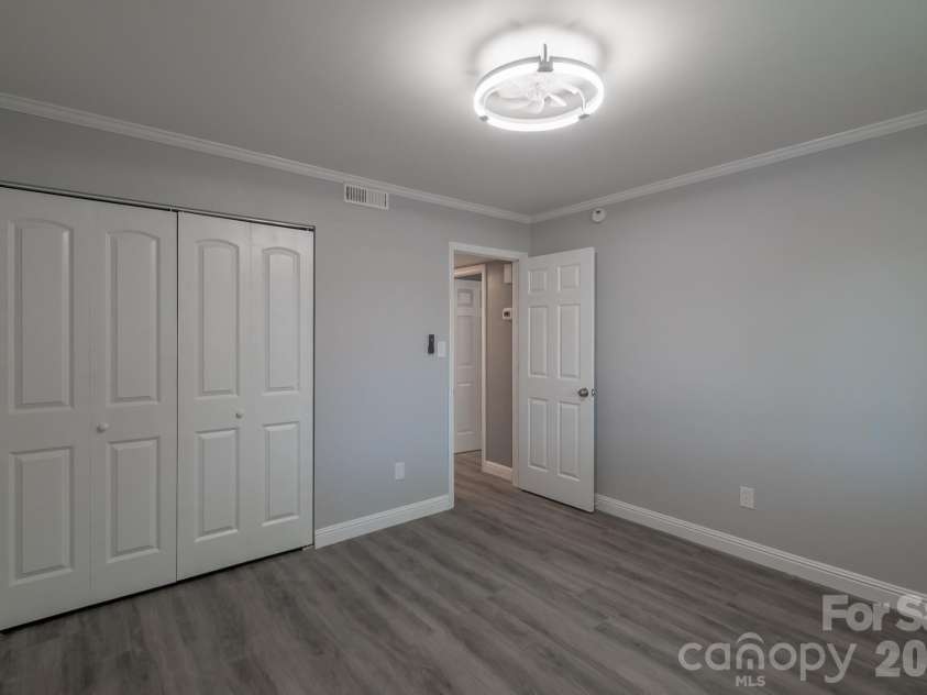 1465 Riverview Road, Rock Hill, SC 29732.  MLS# CAR4371709, YatesRealty ID 15747. 