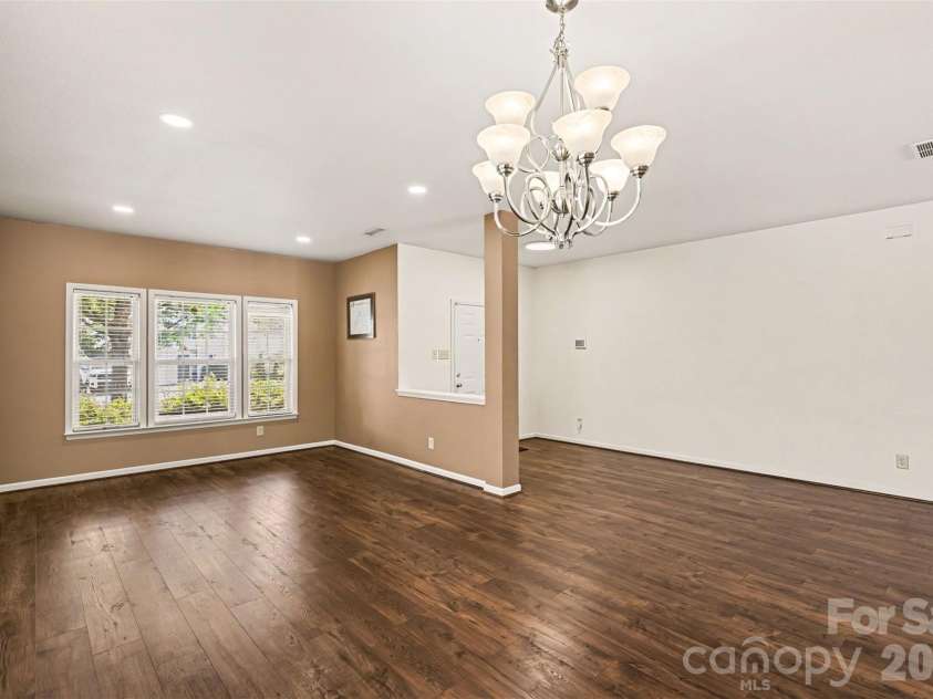 6058 Laurent Avenue, Fort Mill, SC 29715.  MLS# CAR4401920, YatesRealty ID 15748. 