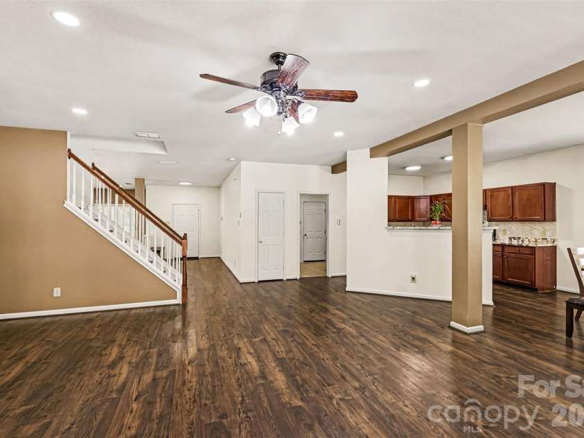 6058 Laurent Avenue, Fort Mill, SC 29715.  MLS# CAR4401920, YatesRealty ID 15748. 