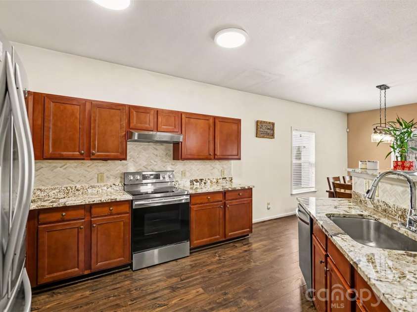 6058 Laurent Avenue, Fort Mill, SC 29715.  MLS# CAR4401920, YatesRealty ID 15748. 