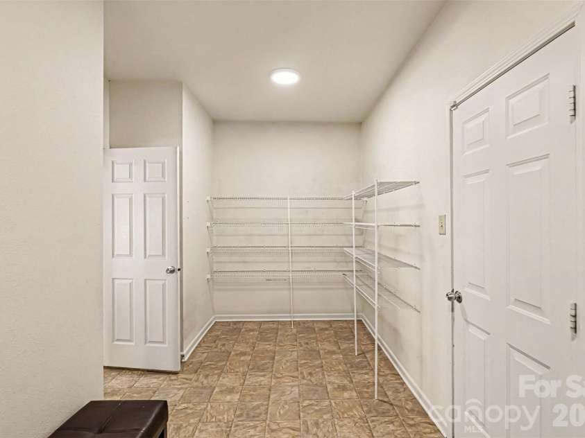 6058 Laurent Avenue, Fort Mill, SC 29715.  MLS# CAR4401920, YatesRealty ID 15748. 