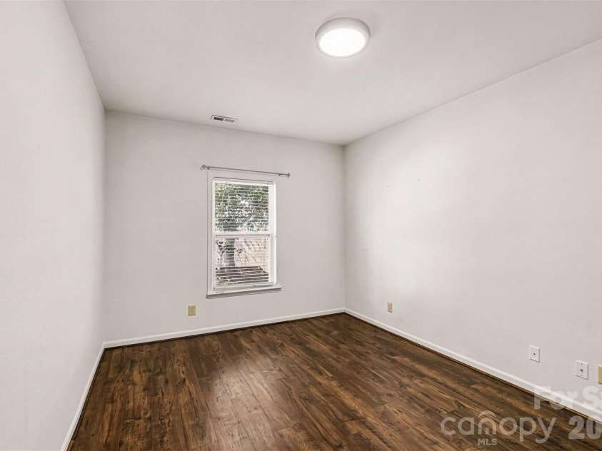 6058 Laurent Avenue, Fort Mill, SC 29715.  MLS# CAR4401920, YatesRealty ID 15748. 