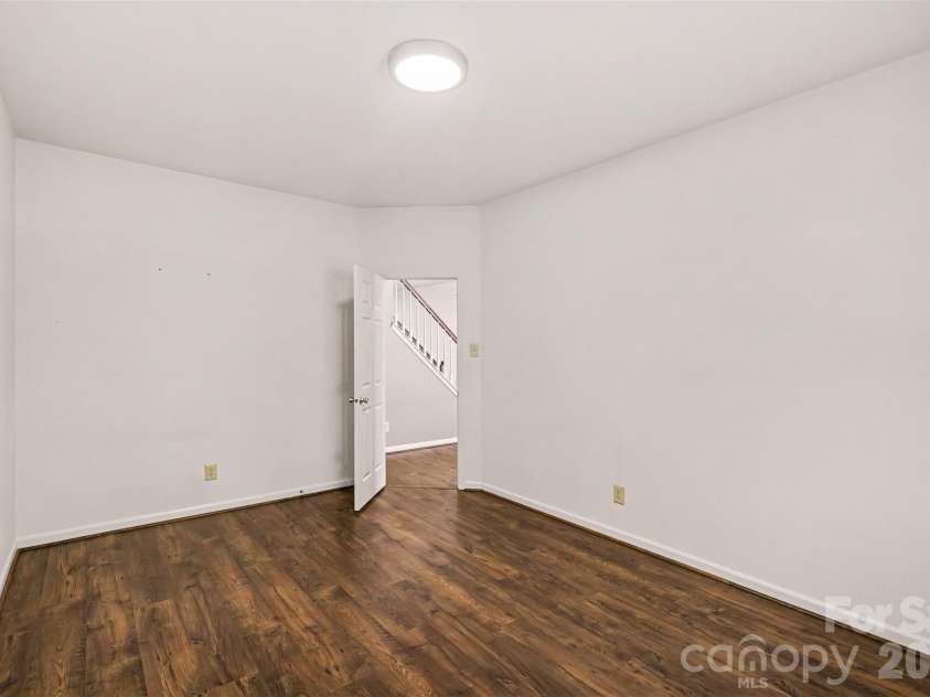 6058 Laurent Avenue, Fort Mill, SC 29715.  MLS# CAR4401920, YatesRealty ID 15748. 