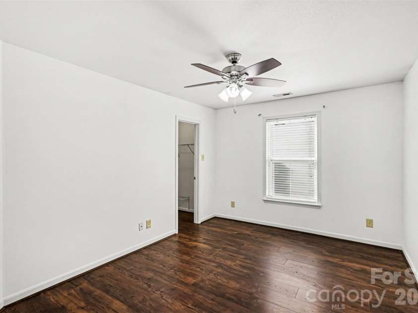 6058 Laurent Avenue, Fort Mill, SC 29715.  MLS# CAR4401920, YatesRealty ID 15748. 