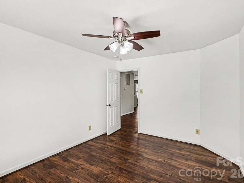6058 Laurent Avenue, Fort Mill, SC 29715.  MLS# CAR4401920, YatesRealty ID 15748. 