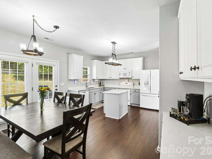 13321 Emerald Branch Lane, Charlotte, NC 28273.  MLS# CAR4373815, YatesRealty ID 15749. 