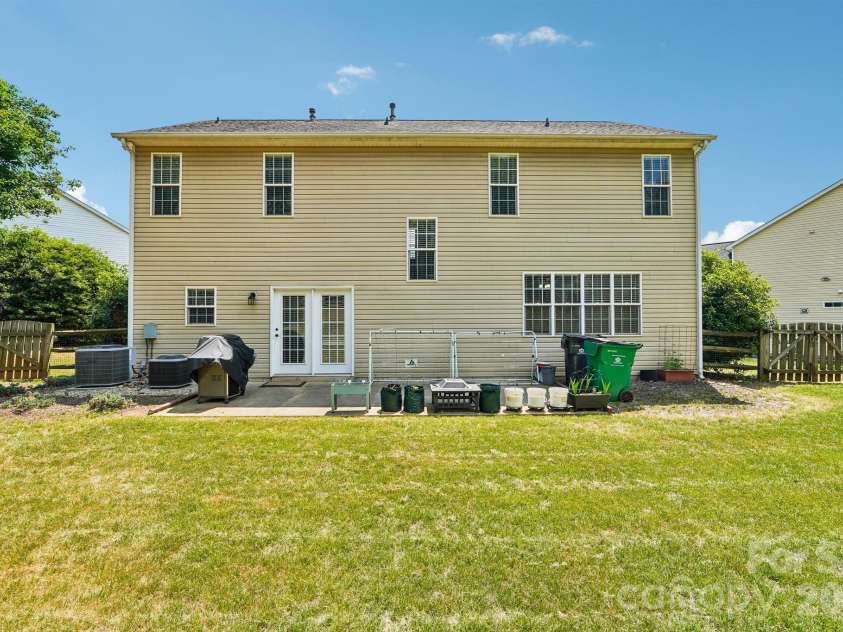 13321 Emerald Branch Lane, Charlotte, NC 28273.  MLS# CAR4373815, YatesRealty ID 15749. 