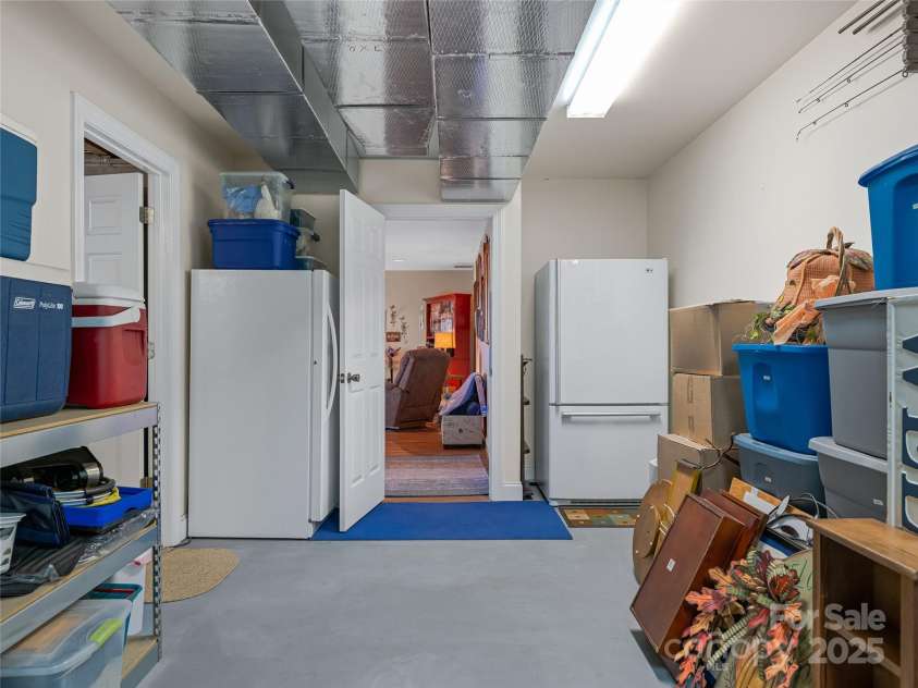 288 Hawks Point Drive, Zirconia, NC 28790.  MLS# CAR4239800, YatesRealty ID 1575. 