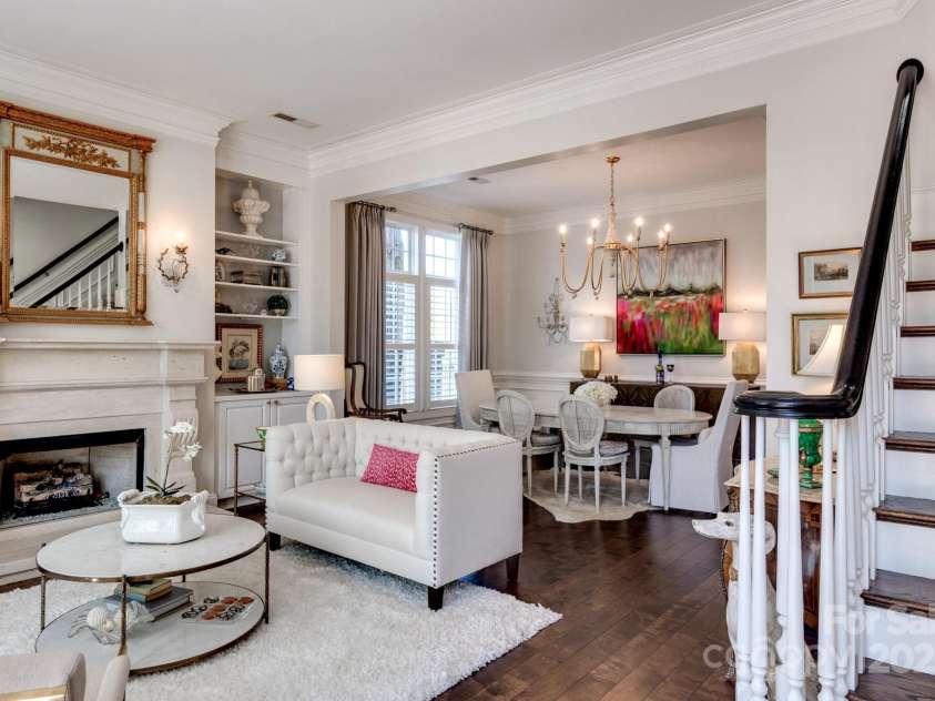 6231 Wakehurst Road, Charlotte, NC 28226.  MLS# CAR4249414, YatesRealty ID 15750. Marble fireplace is stunning