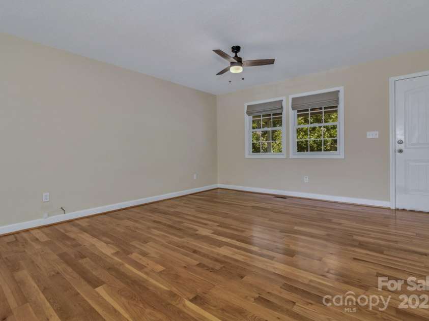 140 Double Brook Drive, Weaverville, NC 28787.  MLS# CAR4260030, YatesRealty ID 15751. Living Area