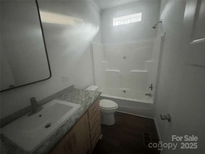 2070 Travis Road, Conover, NC 28613.  MLS# CAR4237924, YatesRealty ID 15752. 