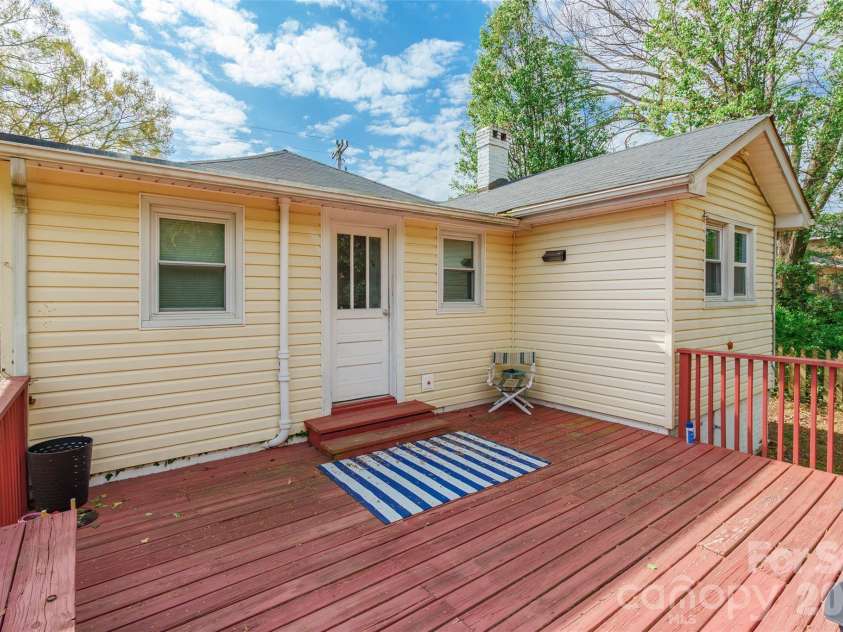 603 Fairview Street, Kannapolis, NC 28083.  MLS# CAR4365384, YatesRealty ID 15752. 