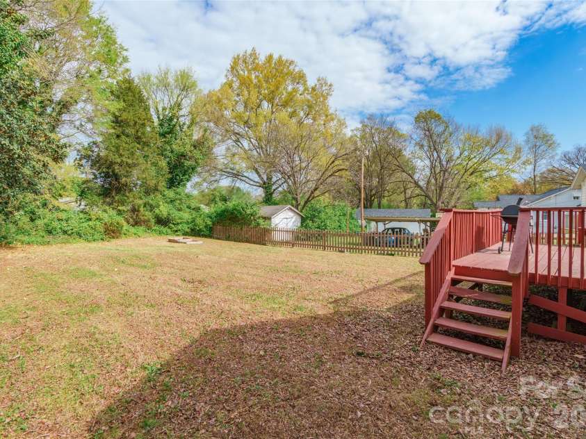 603 Fairview Street, Kannapolis, NC 28083.  MLS# CAR4365384, YatesRealty ID 15752. 