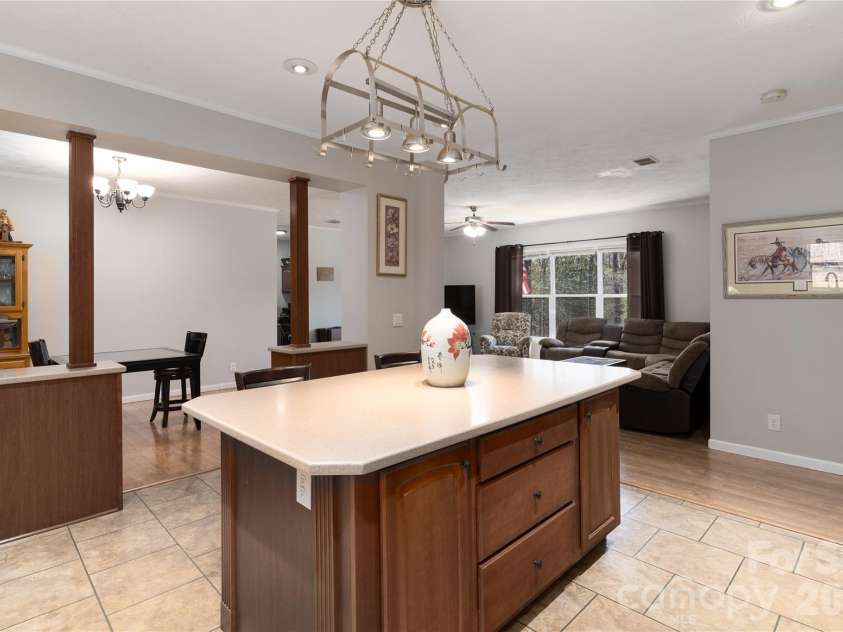 296 Stillwater Road, Troutman, NC 28166.  MLS# CAR4364244, YatesRealty ID 15754. Kitchen