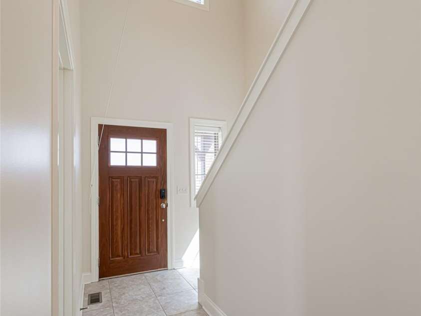 19 Tudor Way, Black Mountain, NC 28711.  MLS# CAR4248012, YatesRealty ID 15755. 