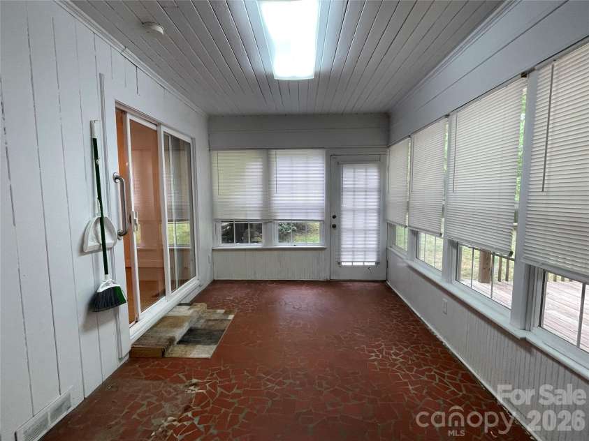 507 Meadowrock Drive, Albemarle, NC 28001.  MLS# CAR4372117, YatesRealty ID 15756. 