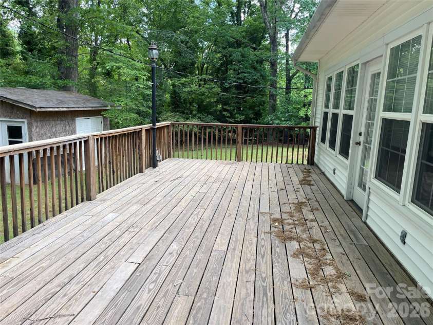 507 Meadowrock Drive, Albemarle, NC 28001.  MLS# CAR4372117, YatesRealty ID 15756. 