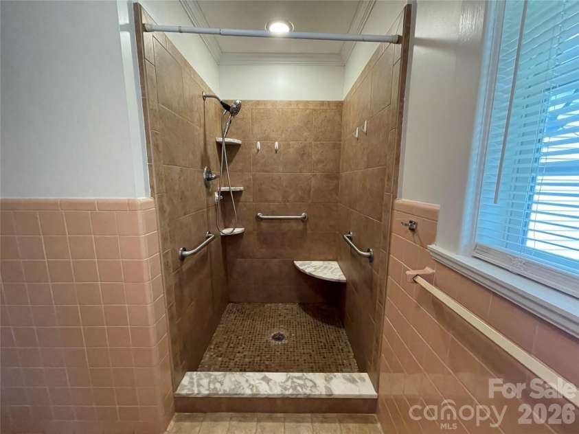 507 Meadowrock Drive, Albemarle, NC 28001.  MLS# CAR4372117, YatesRealty ID 15756. Primary bathroom
