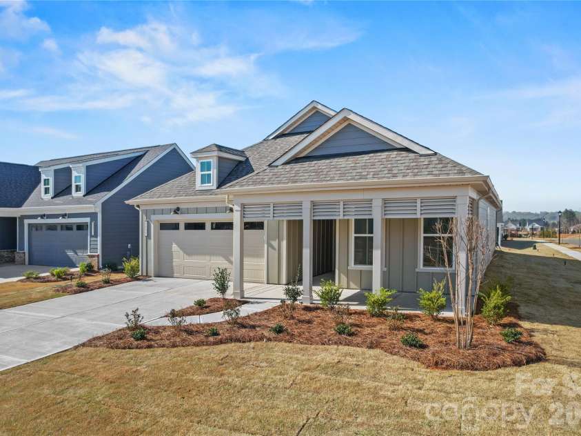 1800 Winding Mist Drive, Belmont, NC 20812.  MLS# CAR4302541, YatesRealty ID 15757. 