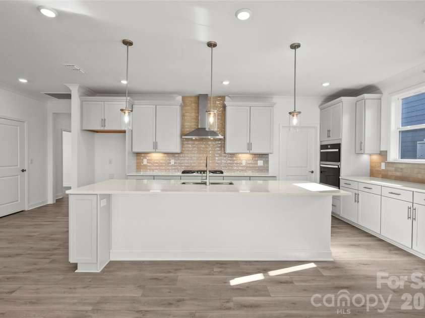 1800 Winding Mist Drive, Belmont, NC 20812.  MLS# CAR4302541, YatesRealty ID 15757. 