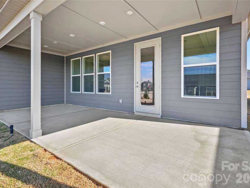 1800 Winding Mist Drive, Belmont, NC 20812.  MLS# CAR4302541, YatesRealty ID 15757. 