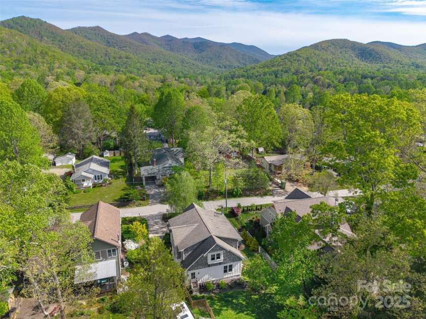 106 4th Street, Black Mountain, NC 28711.  MLS# CAR4252356, YatesRealty ID 15758. Aerial